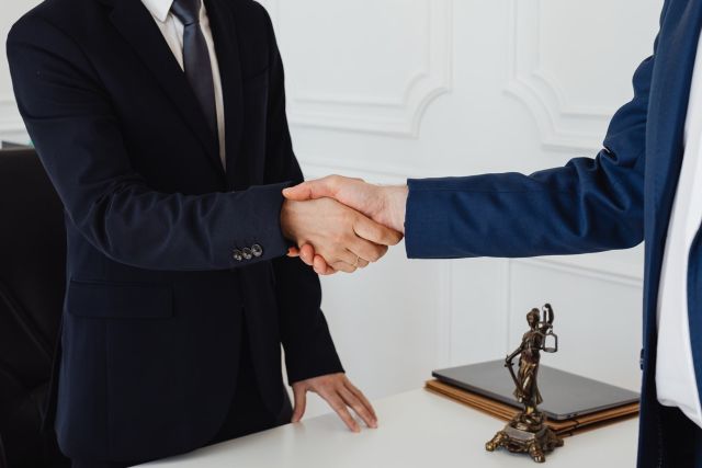 Common Types of Breach of Contract in Virginia