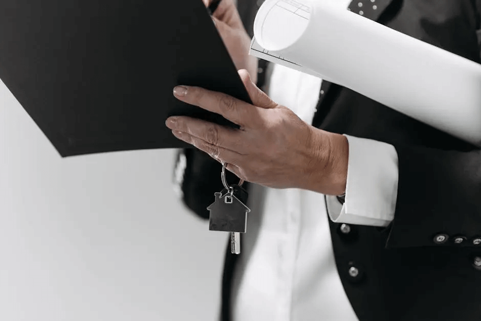 What Does a Real Estate Attorney Do?